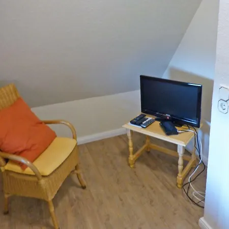 Hus Waasluuper Lachmowe Apartman